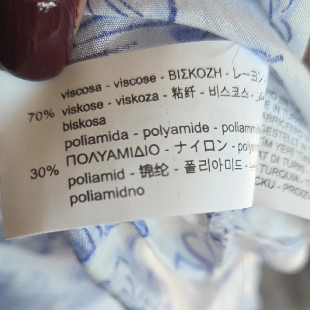 Zara Blue and White Floral Blouse - Picture 11 of 12